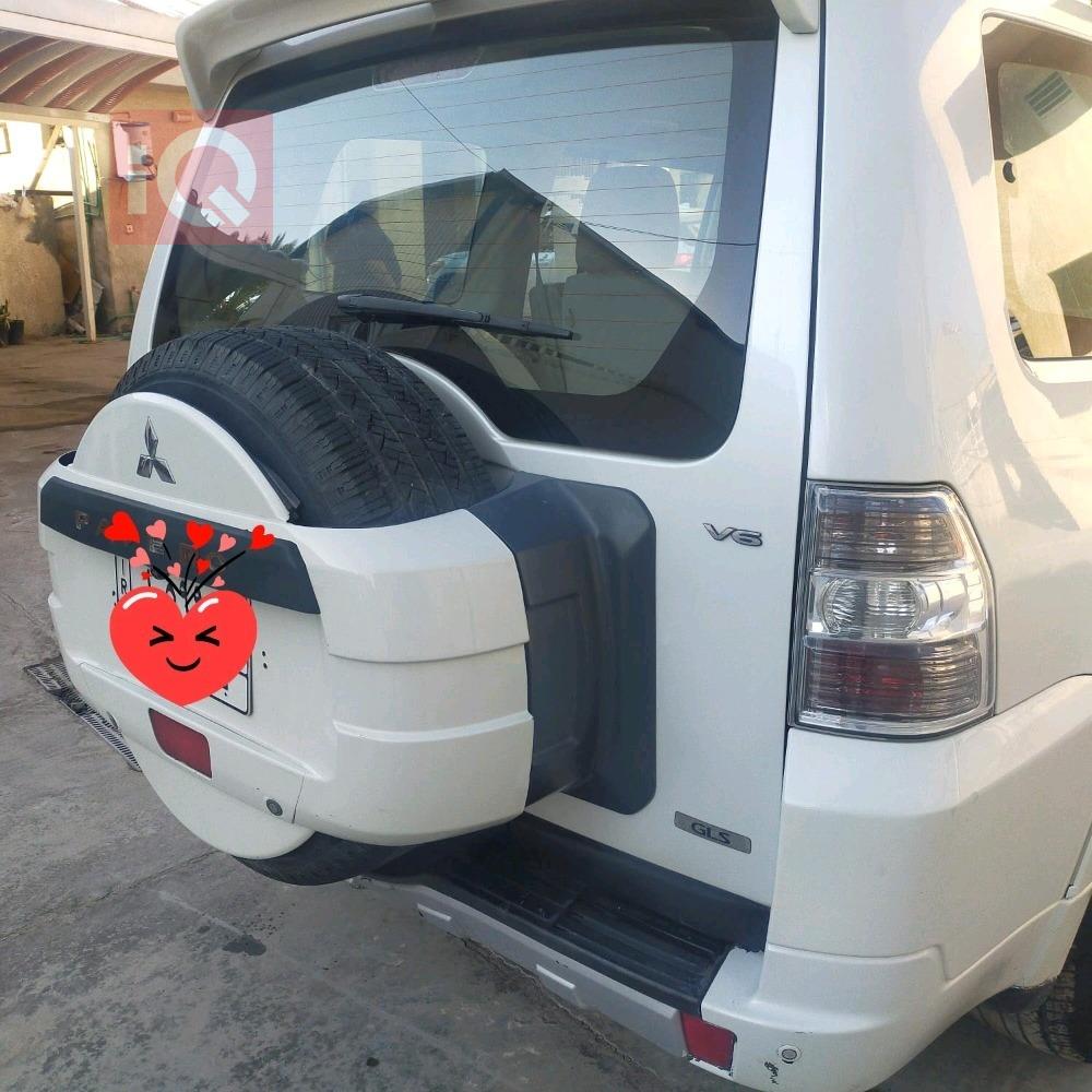 ميتسوبيشي باجيرو